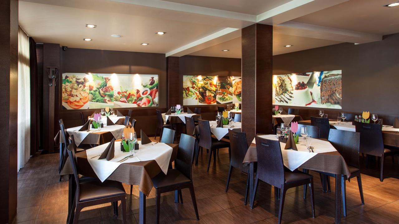 Hotel Pomaranca 3*